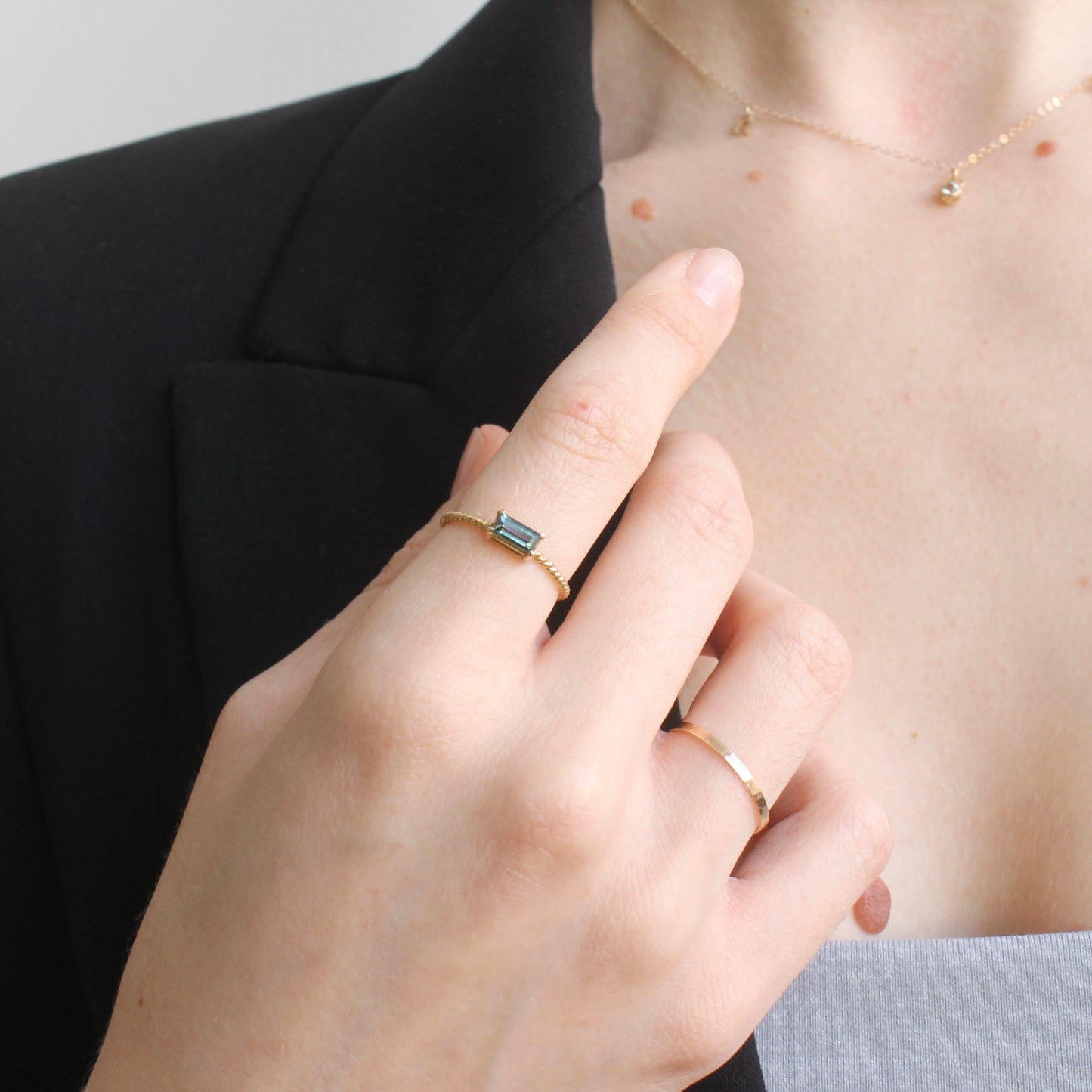 14KT Sapphire Baguette Ring