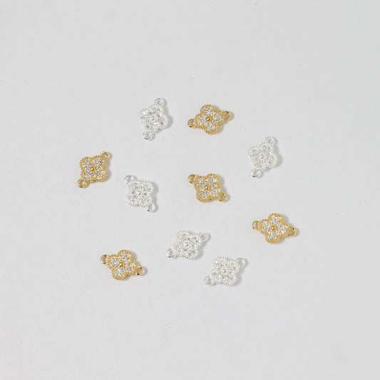 Clover Crystal Connector