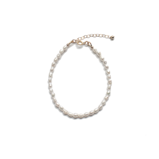 Tiny Pearl Beaded Bracelet