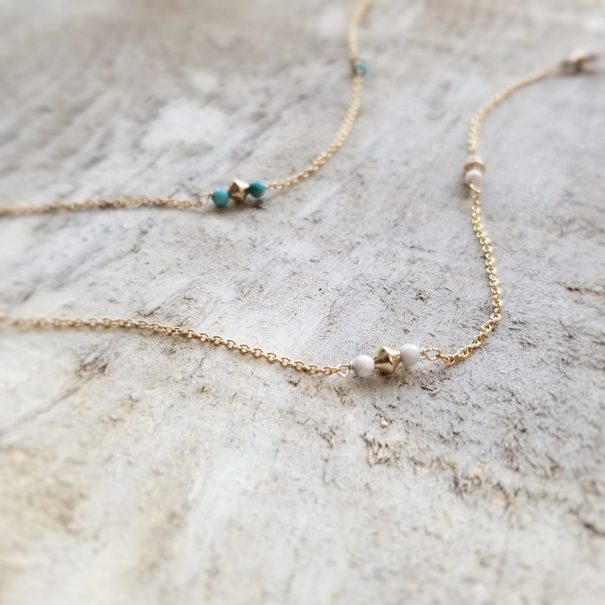 turquoise beaded and howlite beaded anklet close up